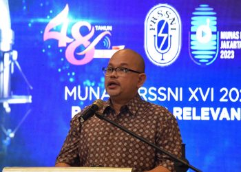 MUNAS XVI PRSSNI  ERICK THOHIR DORONG RADIO ANGGOTA HARUS ADAPTIF